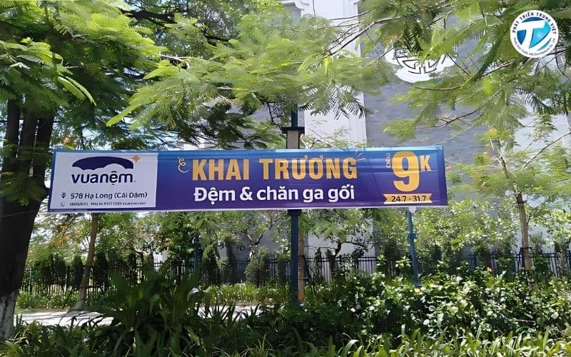 Banner ngang là gì?